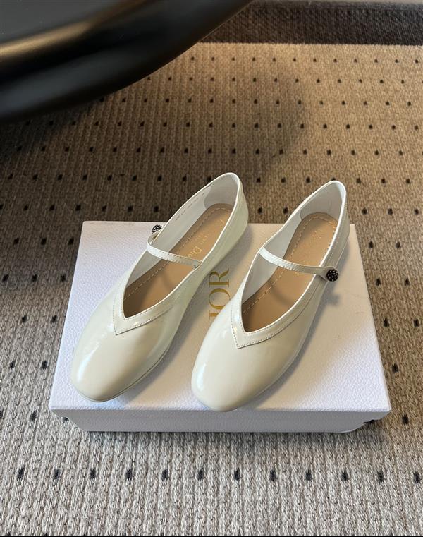 20251127171616951 320